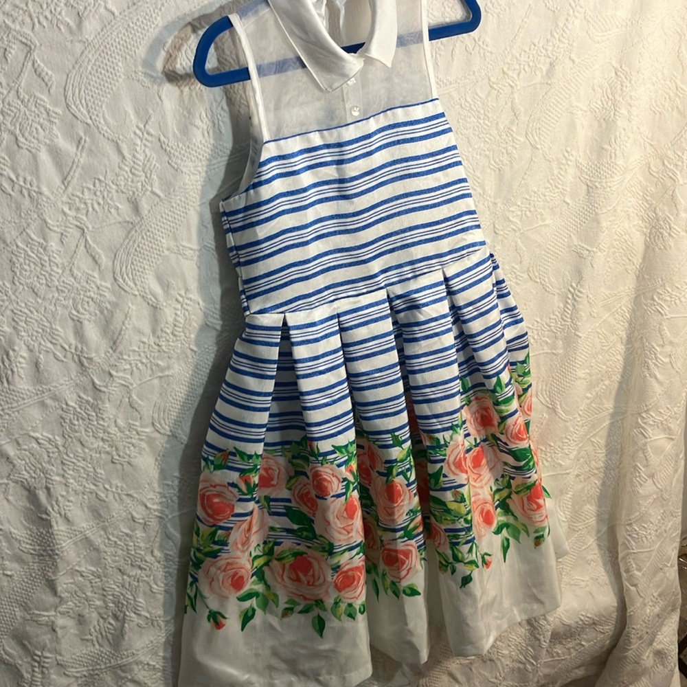 Collar Blue dress with floral skirt